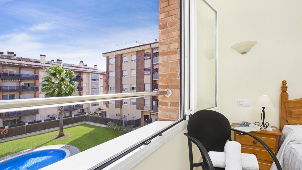2 Ross - Lloret De Mar Buitenkant foto